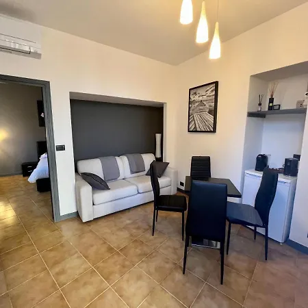 Romantic Corner * Cernobbio