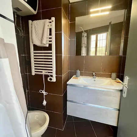 Romantic Corner Apartment *